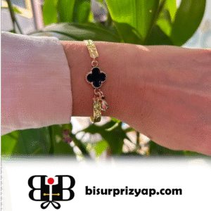 VIP Siyah Yonca Kelepçe Model Bileklik | Şık ve Şanslı Aksesuar